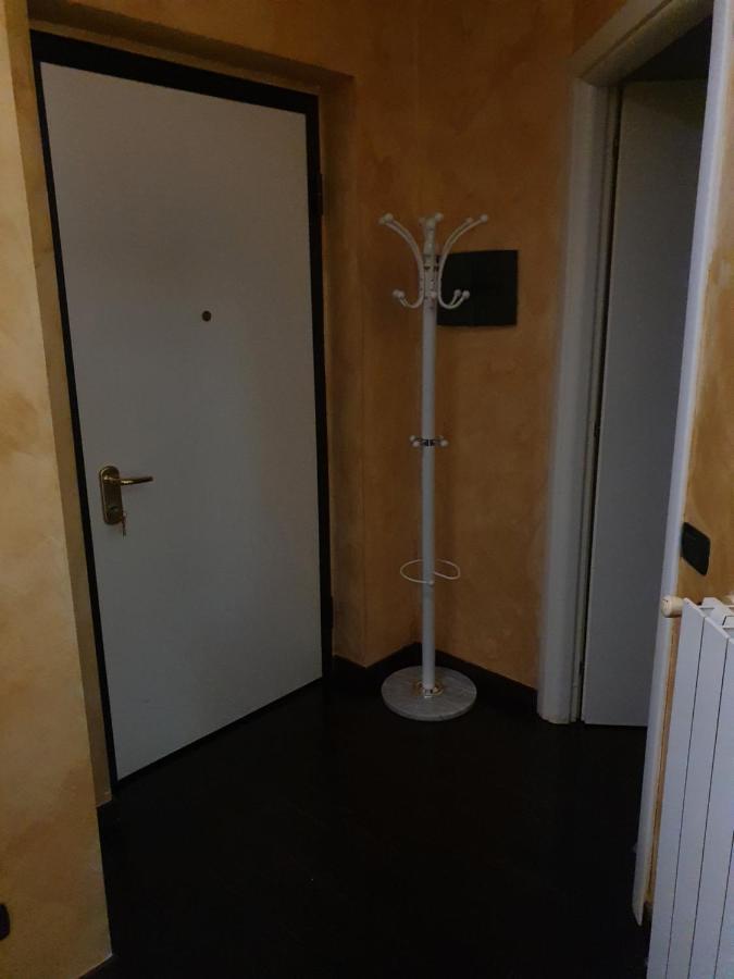 Milano Malpensa Grandi Mansarda Attico Apartment Gallarate Exterior foto