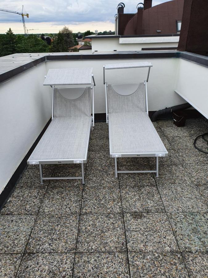 Milano Malpensa Grandi Mansarda Attico Apartment Gallarate Exterior foto